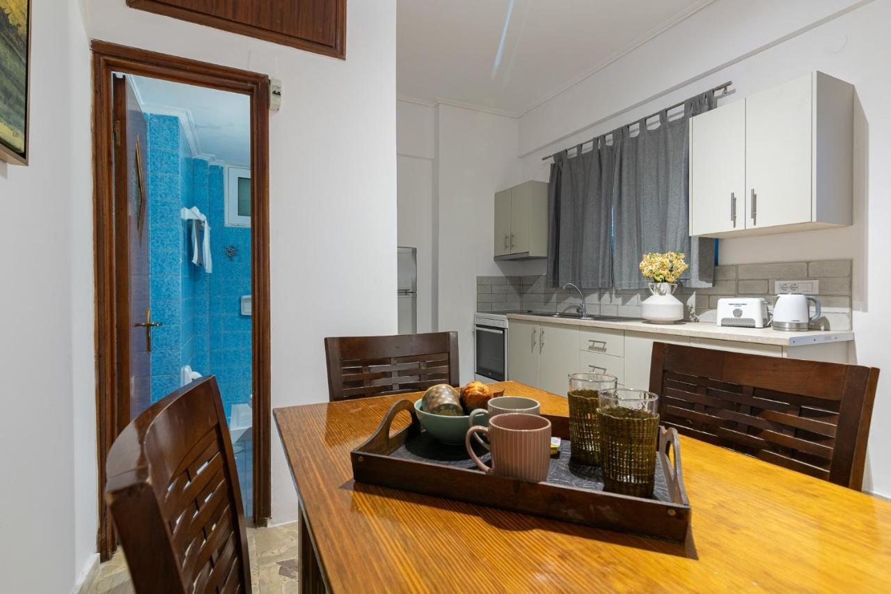 Denise Studios And Apartments 아르가시 외부 사진