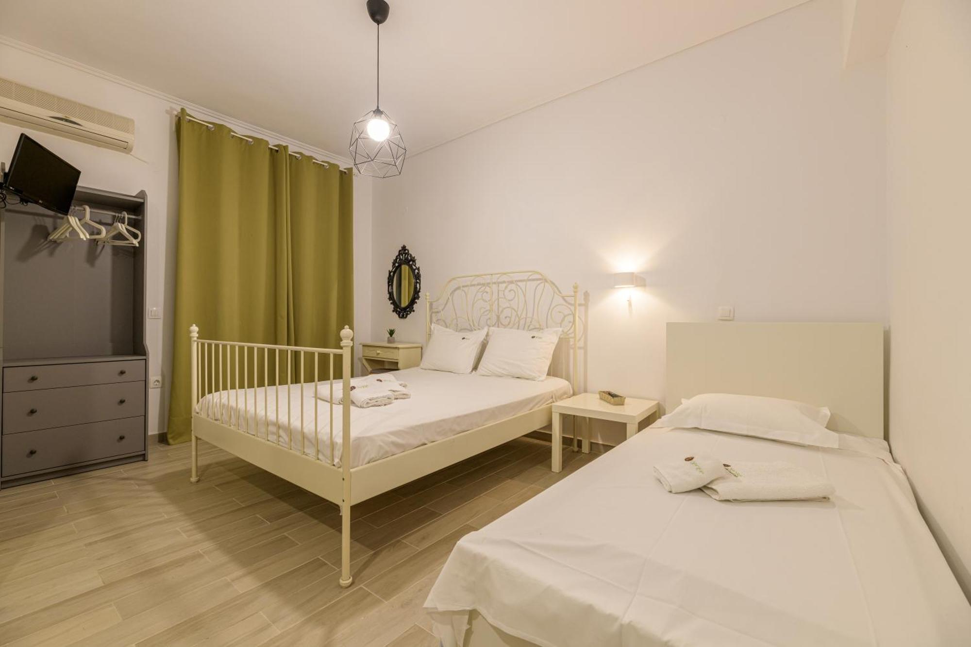 Denise Studios And Apartments 아르가시 외부 사진