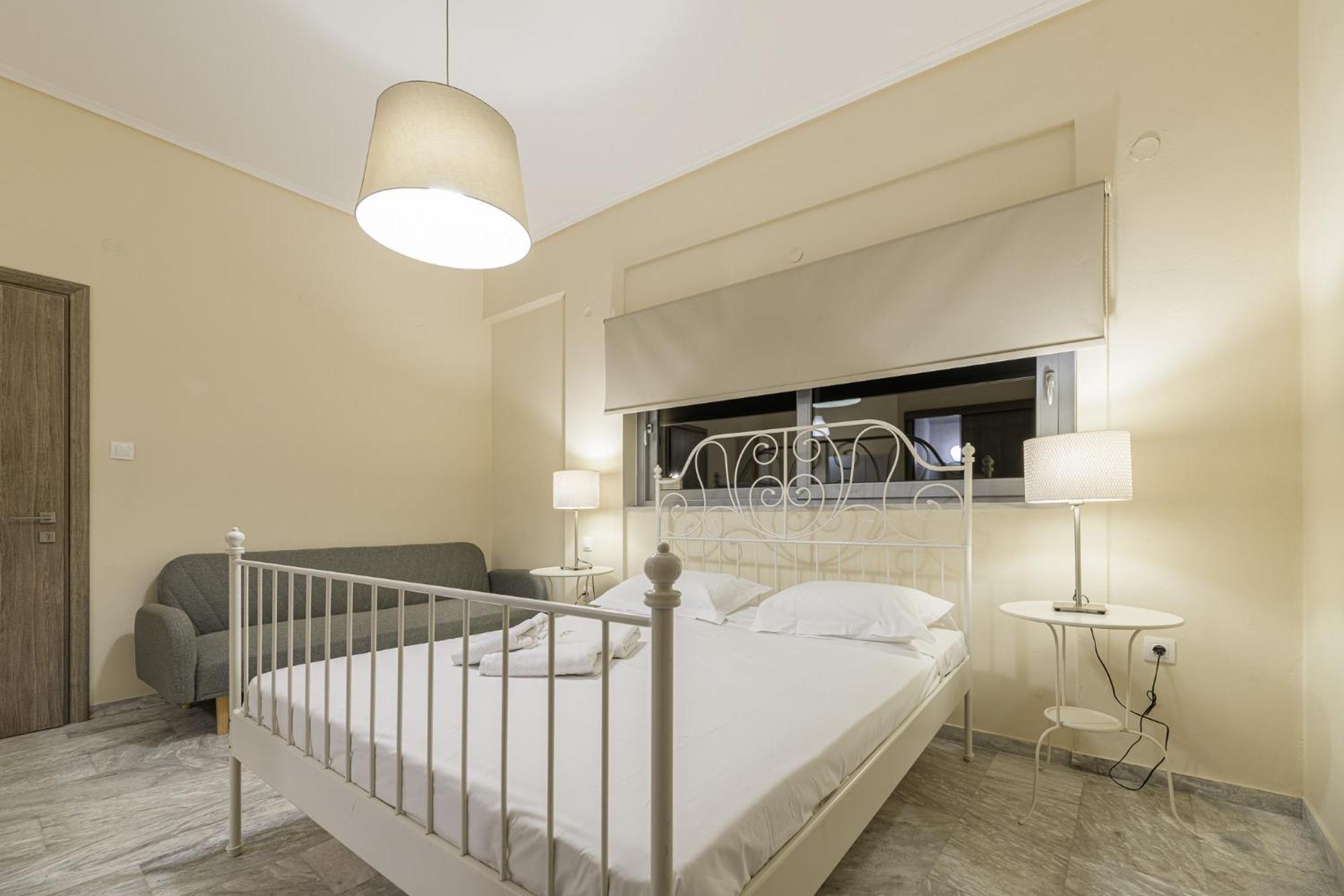 Denise Studios And Apartments 아르가시 외부 사진