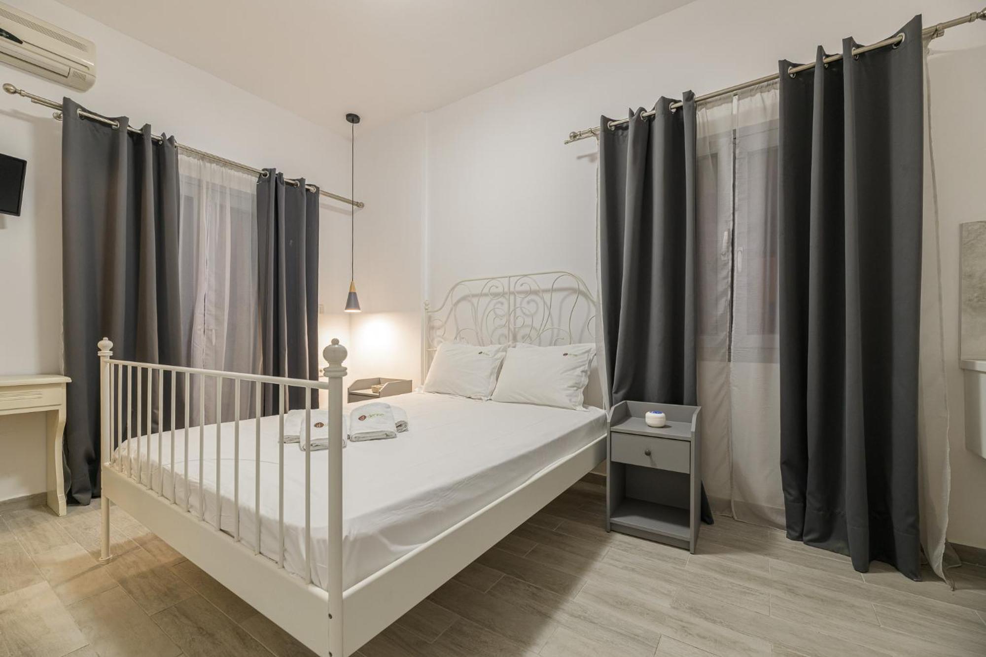 Denise Studios And Apartments 아르가시 외부 사진